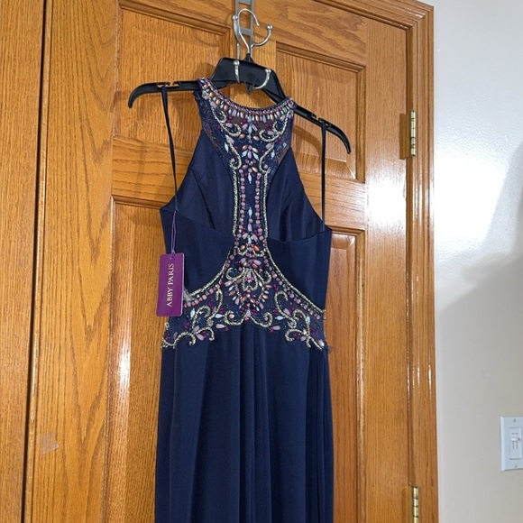 Abby Paris Formal Dress Size 8 Navy Blue Beaded Waist Train Gown AUTHENTIC NWT - Picture 14 of 15